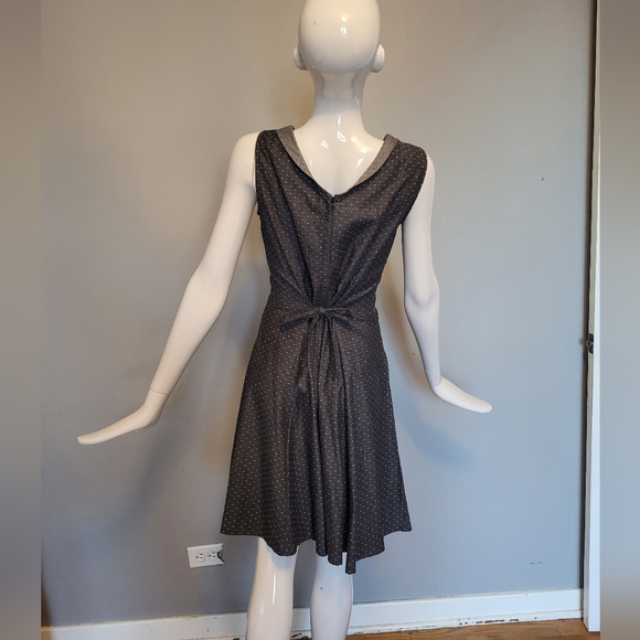 Heart of Haute Hillary Dress, BNWT, Size M - Picture 3 of 7